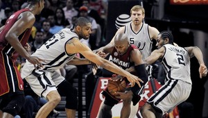 NBA: Bosh rozhodol o triumfe Miami v San Antoniu