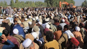 Pakistan a Taliban v otvorenej vojne: Nálety na Kábul a Kandahár stupňujú konflikt