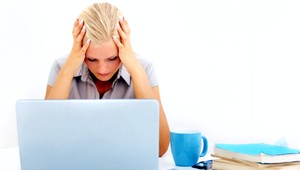 Maďarsko chce zdaniť internet, ľudia sa búria