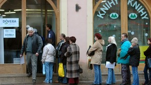 Spájaním Dôvery a Apolla príde o prácu asi 260 ľudí