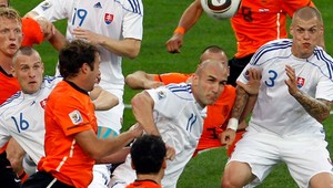 Do Holandska odleteli aj Stoch a Mucha