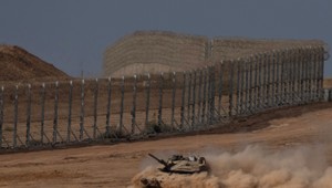 Izraelská armáda začala prvú fázu útoku na mesto Gaza