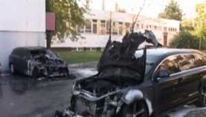 V Petržalke zhoreli autá za dva milióny