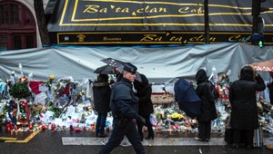 ROK PO: Teroristi zabili v Paríži 130 ľudí