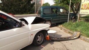 Opilec za volantom takmer zabil otca s dcérkou