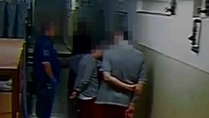 České väznice majú nedostatok dozorcov: Jeden väzeň utiekol, ďalší po nich hodil dvere