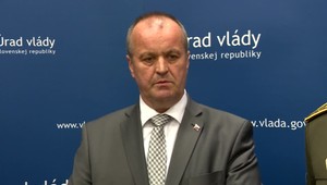 Granáty zmizli zo skladu Ozbrojených síl. Minister sa spovedal pred výborom