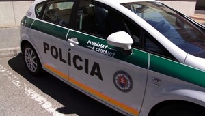 Manželov prepadli a zviazali lupiči so samopalmi!