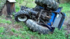 Pri Poltári prešiel Ivanovi po hrudníku traktor, zasahoval vrtuľník