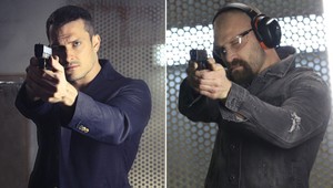 Herci zo seriálu Za sklom museli strieľať ostrými nábojmi