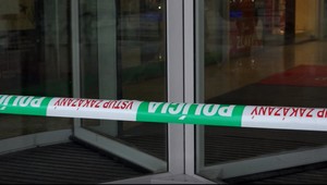 Lúpež za pol milióna eur. Neznámi páchatelia prepadli zlatníctvo v nákupnom centre