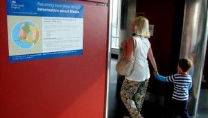 Ebola stále straší svet, nakazila už 10 000 ľudí