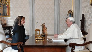 Prezidentka pocestuje do Vatikánu, príjme ju pápež František