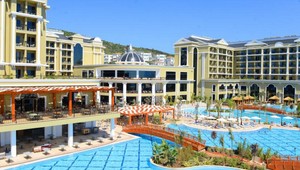 Hotel plný (ne)spokojných Slovákov, môžu za to archeologické vykopávky