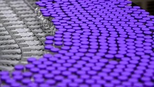 MZ uzatvára kauzu Pfizer: Vakcinácia bude plynulá a oddialenie dodávok nepredpokladáme