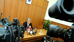 Chytili sme skupinu falšovateľov peňazí, pochválil sa policajný riaditeľ