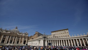 Pápež zvolal krízový samit. Riešiť budú boj proti sexuálnemu zneužívaniu duchovnými