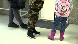 Máme extrémnu detskú chorobnosť. Zatvárajú školy, aj materské školy