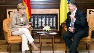 Merkel podporuje Kyjev, sľúbila pol miliónovú podporu