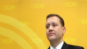 Lipšic nedokázal pripraviť detenčný ústav