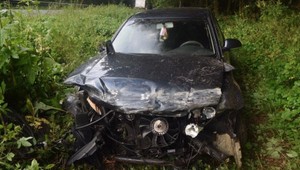 Len 16-ročný chlapec spôsobil dopravnú nehodu. Za volant si sadol opitý