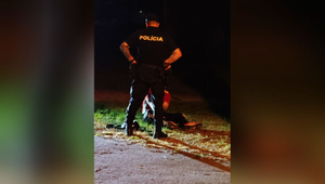 Policajti naháňali nadrogovaného vodiča. Viackrát takmer havaroval, no aj tak nezastal