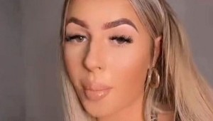 Sexi čižmy na vysokom podpätku TO nevydržali: Puknete od smiechu, ako prišla domov