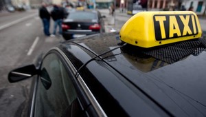 Taxikári budú opäť protestovať proti zdieľanej ekonomike