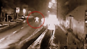 ZÁZNAM. Imrich (62) horel na zastávke, vodiči ho obchádzali!