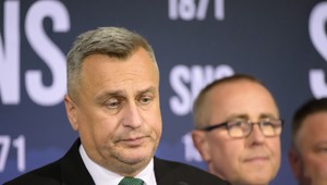 SNS vyzvala premiéra, aby odmietol členstvo v Rade mieru. Členstvo má stáť 1 miliardu dolárov