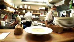 Po záchranároch sa do ulíc chystajú aj majitelia gastro prevádzok