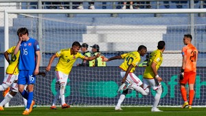 Zlý úvod do druhého polčasu, Kolumbia rozhodla o výhre tromi gólmi za štyri minúty