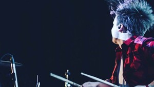 Pred dvoma rokmi pochoval bubeník milovanú manželku, teraz bude OTCOM!