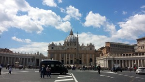 Počítač hlavného vatikánskeho účtovníka čelil kybernetickému útoku