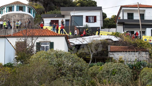 Tragická havária autobusu v Madeire si vyžiadala najmenej 29 mŕtvych