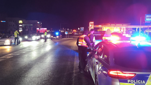 Nelegálny tuningový zraz v Trnave skončil skôr, ako sa stihol začať