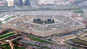 Američania obvinili Číňanov zo špionáže. Kradli špičkové technológie