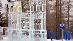 V Tatrách máme Notre Dame. Ľadoví sochári vytvárali umenie