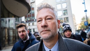 Bývalý britský europoslanec dostal vyše desať rokov väzenia za platenú proruskú propagandu