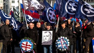 Sloboda prejavu verzus potláčanie ľudských práv. Extrémisti sa hýbu na hrane zákona