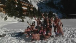 V Tatrách ľudia stretávali polonahých odvážlivcov na lyžiach