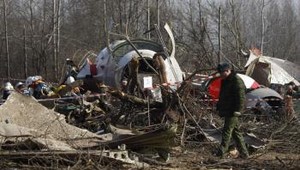 Katastrofu pri Smolensku mohli spôsobiť mobily