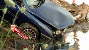 Pavol (30) skončil s autom v rybníku, v krvi mal 2 promile!