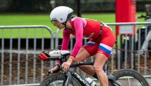 Slovenská športová senzácia: Reprezentantka Nikola Čorbová je vicemajsterkou sveta v duatlone