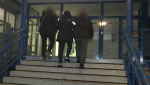 Opitý agresor dobodal muža v pivárni. Sudca rozhodol o väzbe