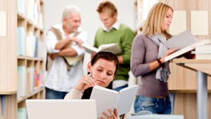 Falošný profesor zneužíval študentky, robil tak 40 rokov