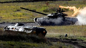 Kyjev schválil vznik národnej gardy, Rusko zahájilo vojenské cvičenie