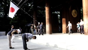 Za škandalóznu fotografiu sa Justin Bieber ospravedlnil