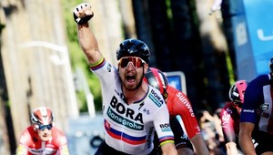 Súperom ukázal chrbát, divákom Hulka! Sagan skompletizoval tucet víťazstiev