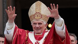 Čo má spoločné pápež Benedikt XVI. s Madonnou? Parfém!